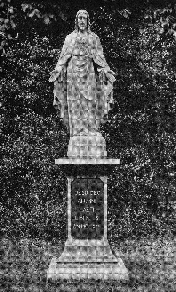 Beeld van Heilig Hart in Voorhout (1917)